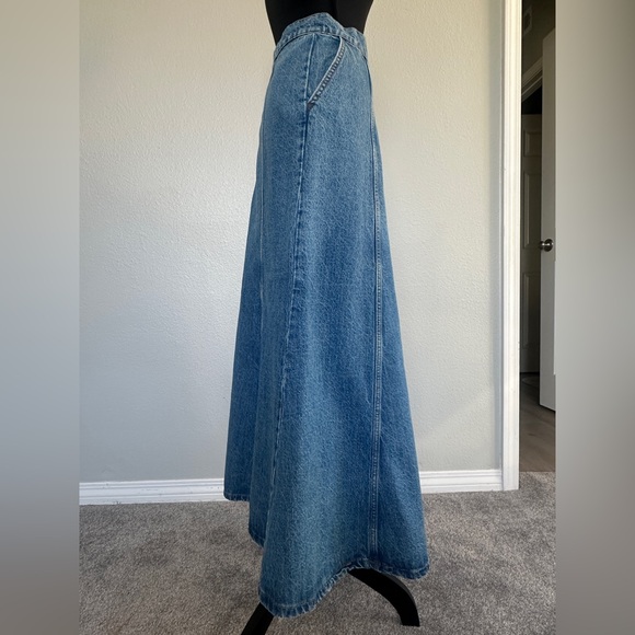 Zara Blue Denim Maxi Skirt with side pockets - Picture 2 of 4